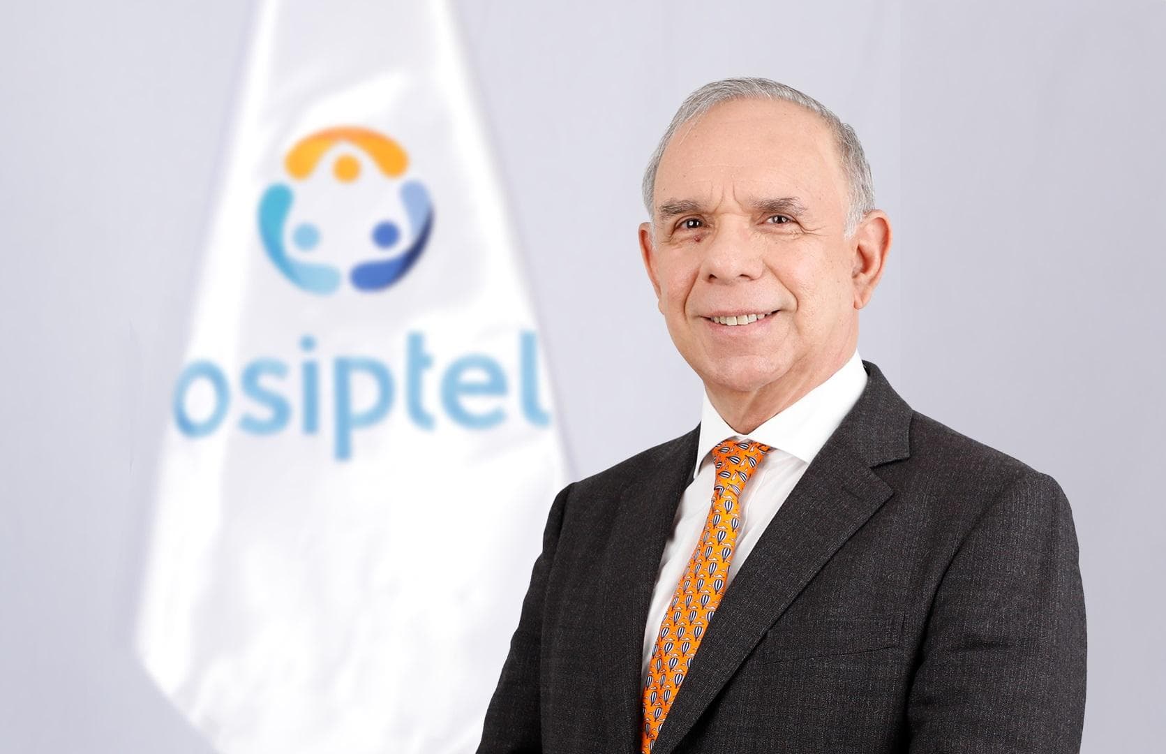 Rafael Muente Retoma Presidencia de Osiptel Tras Reversión de Destitución