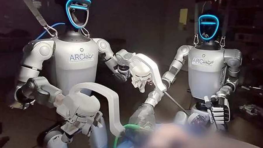 Surgie: La Era de la Cirugía a Distancia con Robots Humanoides en UC San Diego